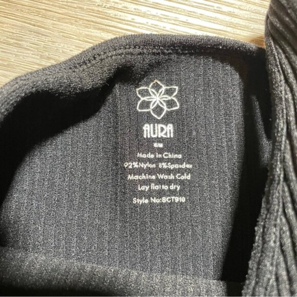 Aura Ribbed V Neck Tank Top Small Stretchy Sleeveless - Picture 3 of 5